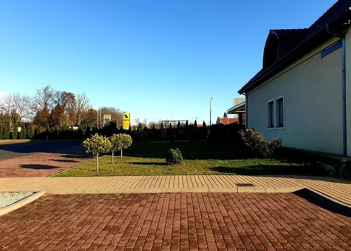 Felix فندق مبيت وإفطار 3*