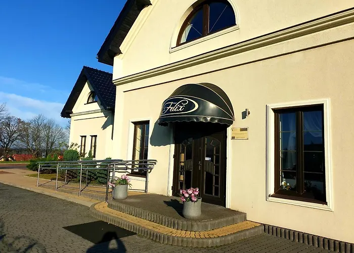 Felix فندق مبيت وإفطار